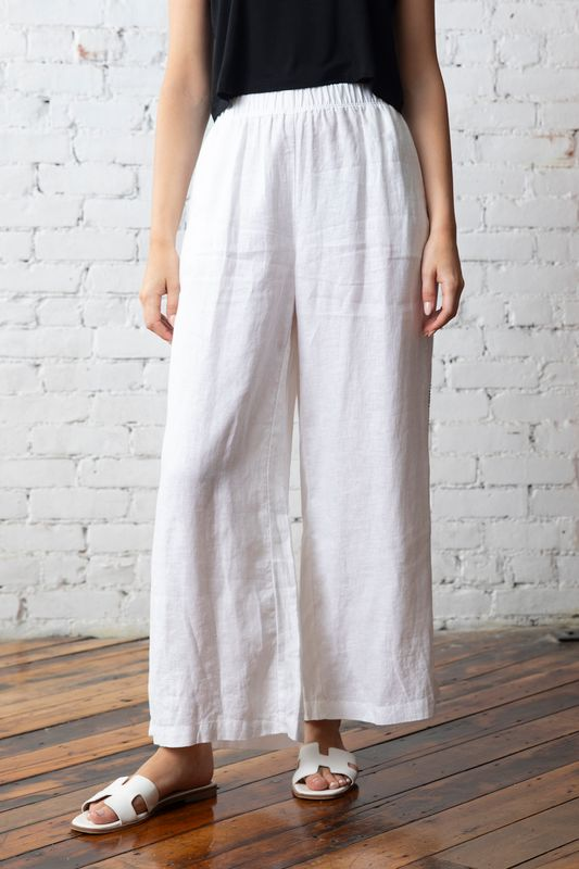 Olivia's Linen Ankle Pant in White