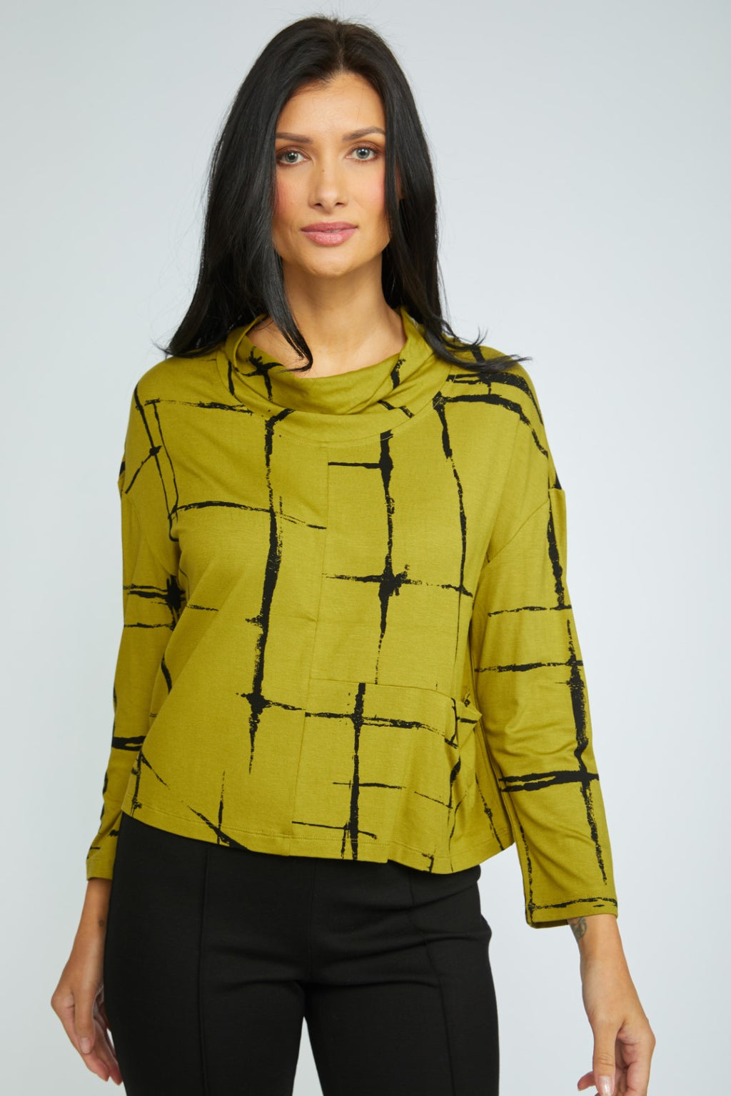 Olivia's Arthouse Knit Pocket Pullover in Moss