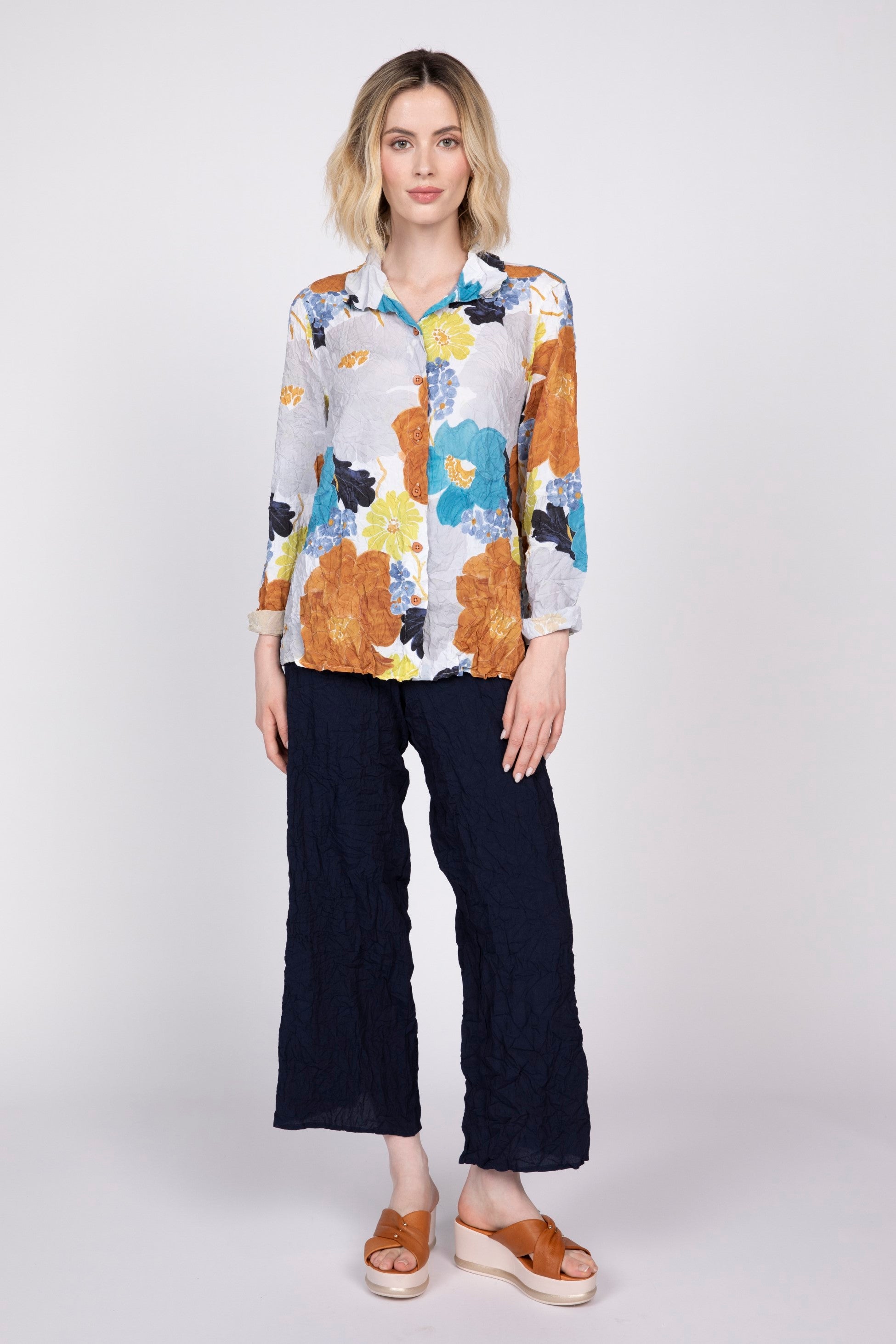 Olivia Crimped Crepe Floral Liv Top