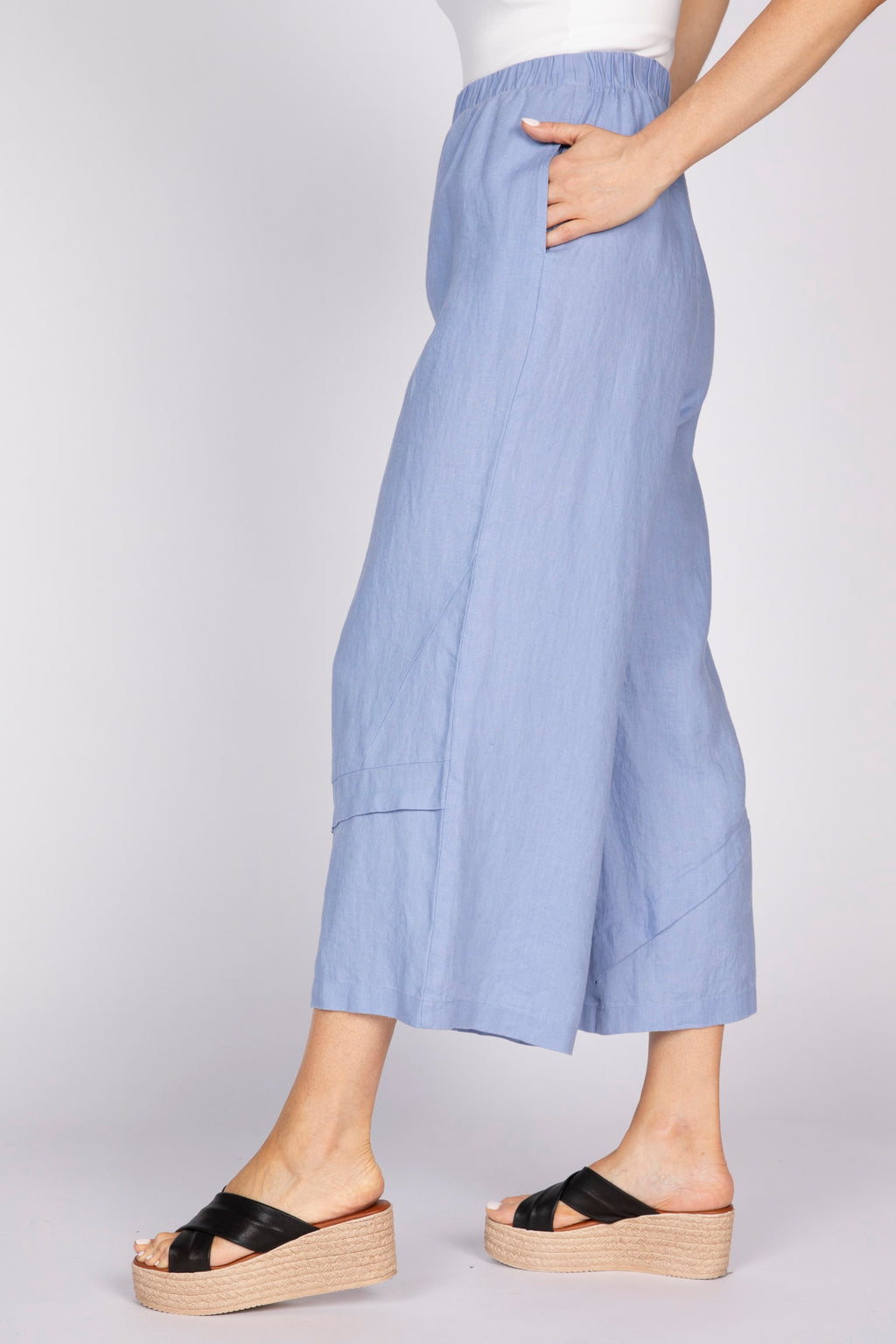 Olivia's Crossroads Seamed Pant in Lavender