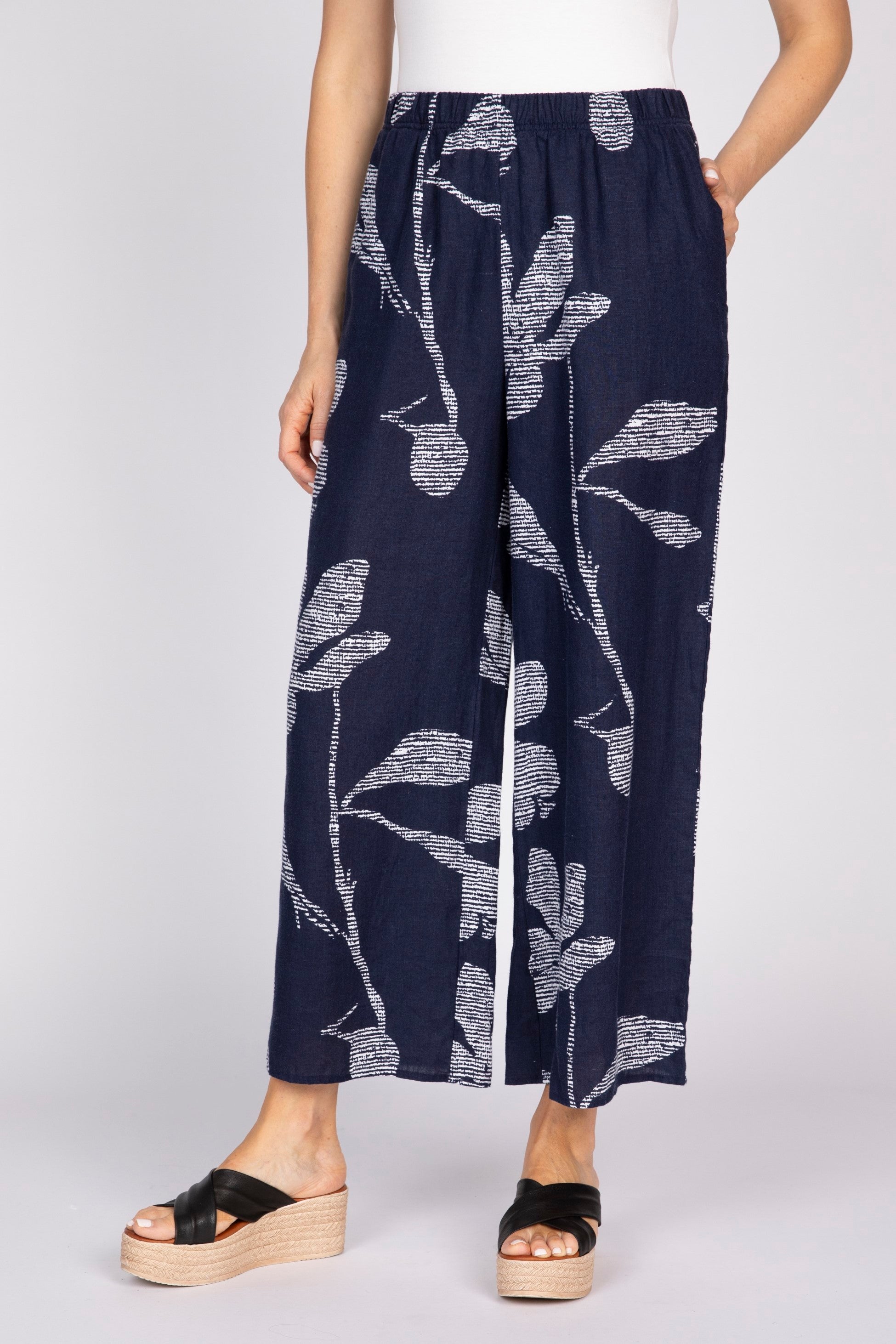 Olivia by Habitat's Flax Floral Garden Flood Pants in Navy