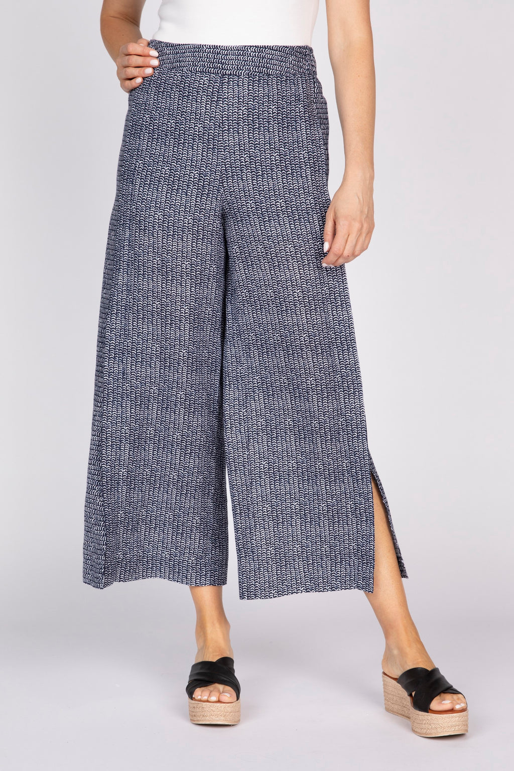 Olivia's Gemma Flood Pant in Navy