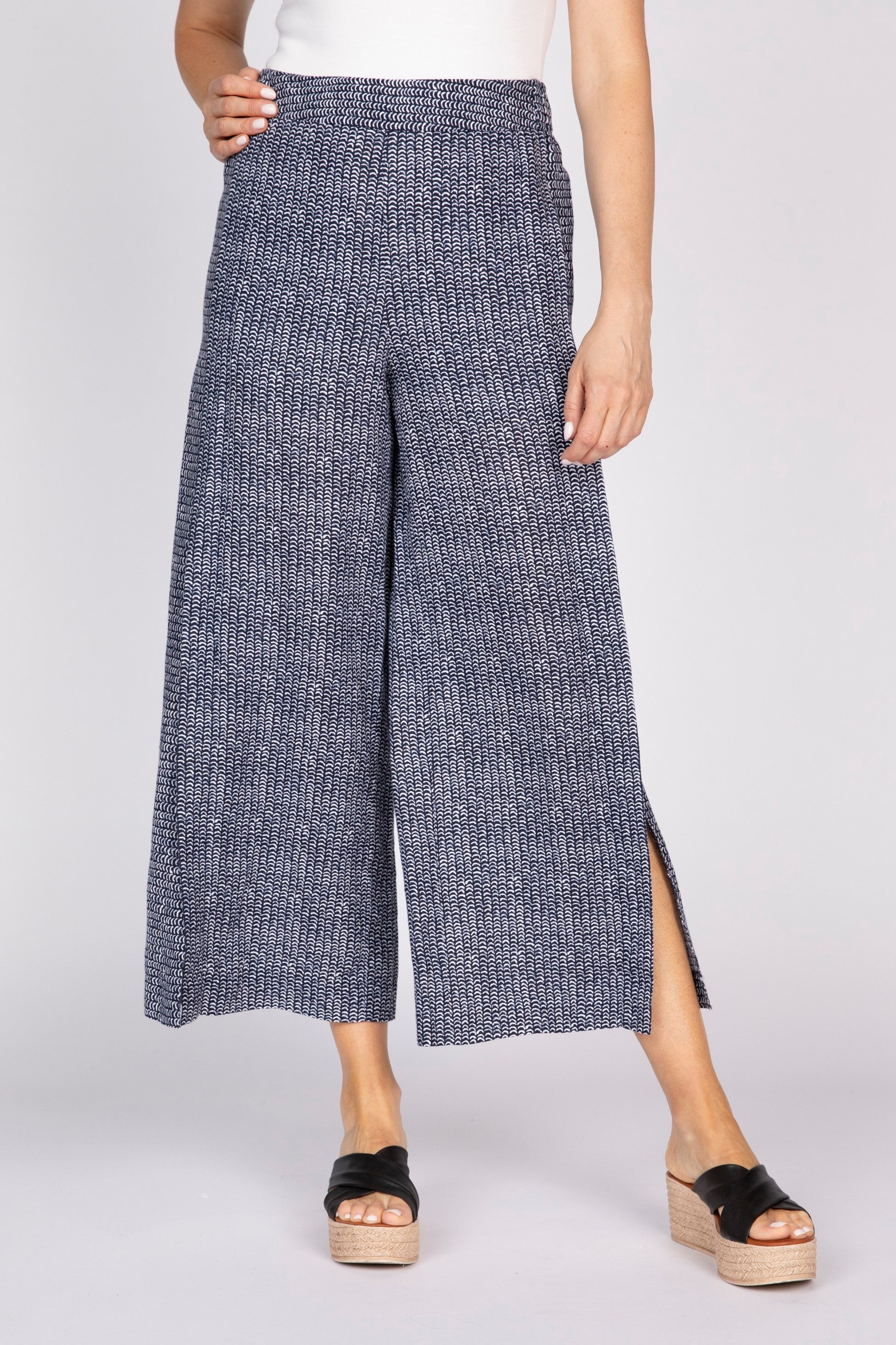 Olivia's Gemma Flood Pant in Navy