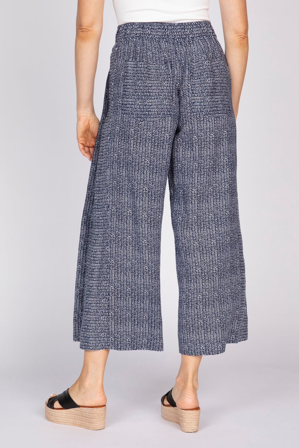 Olivia's Gemma Flood Pant in Navy