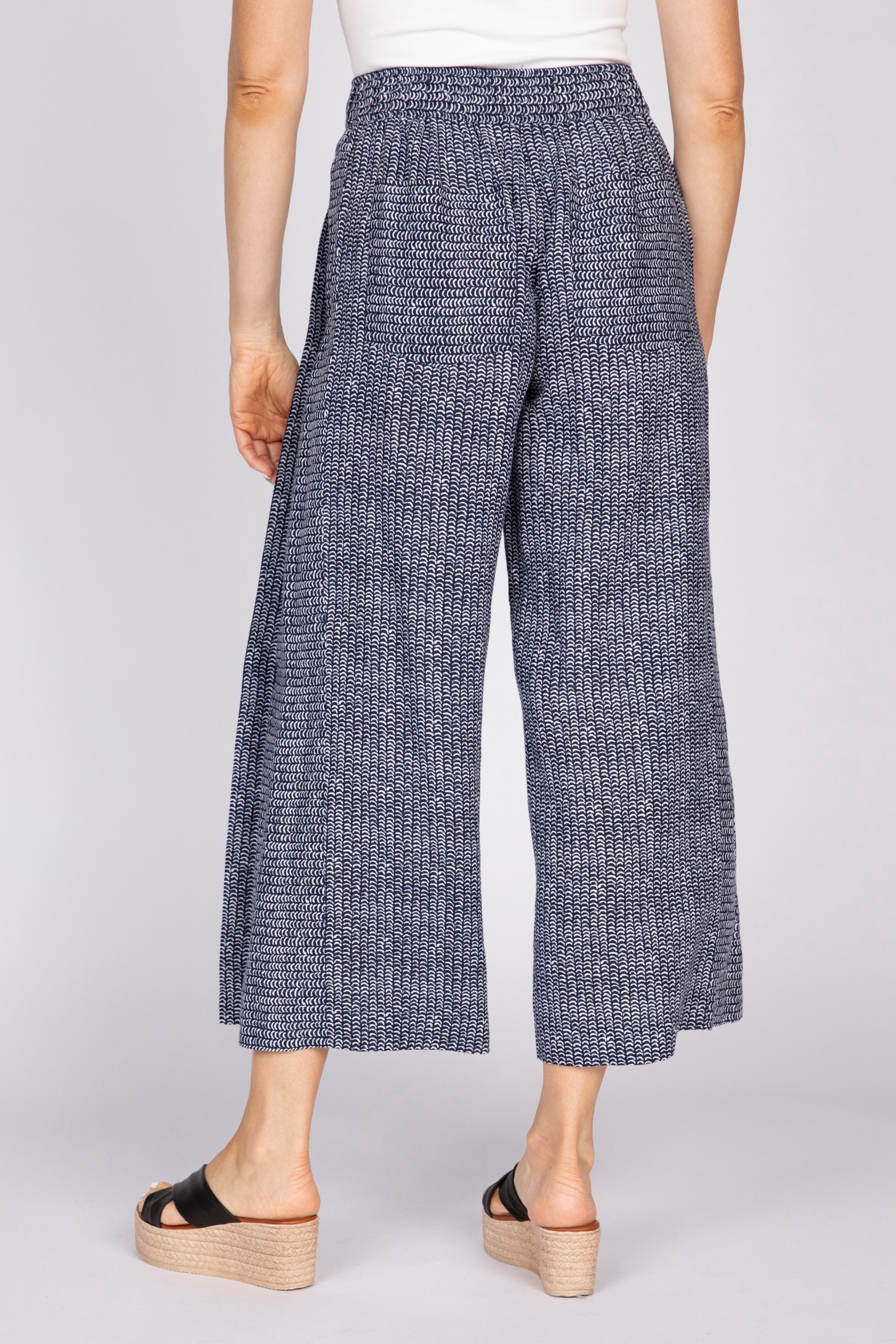 Olivia's Gemma Flood Pant in Navy