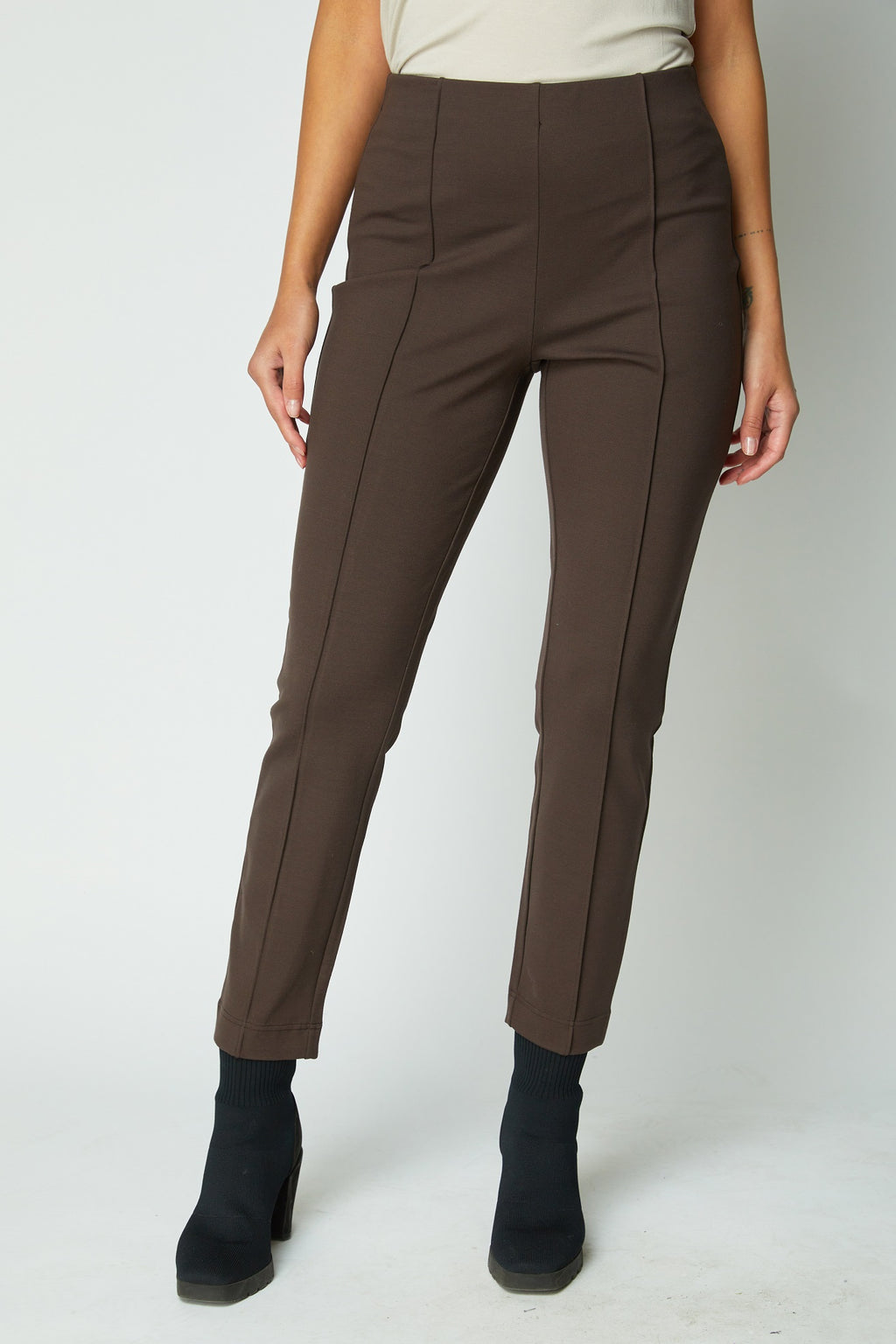 Olivia by Habitat's Ponte Slim Leg Pant in Chocolate