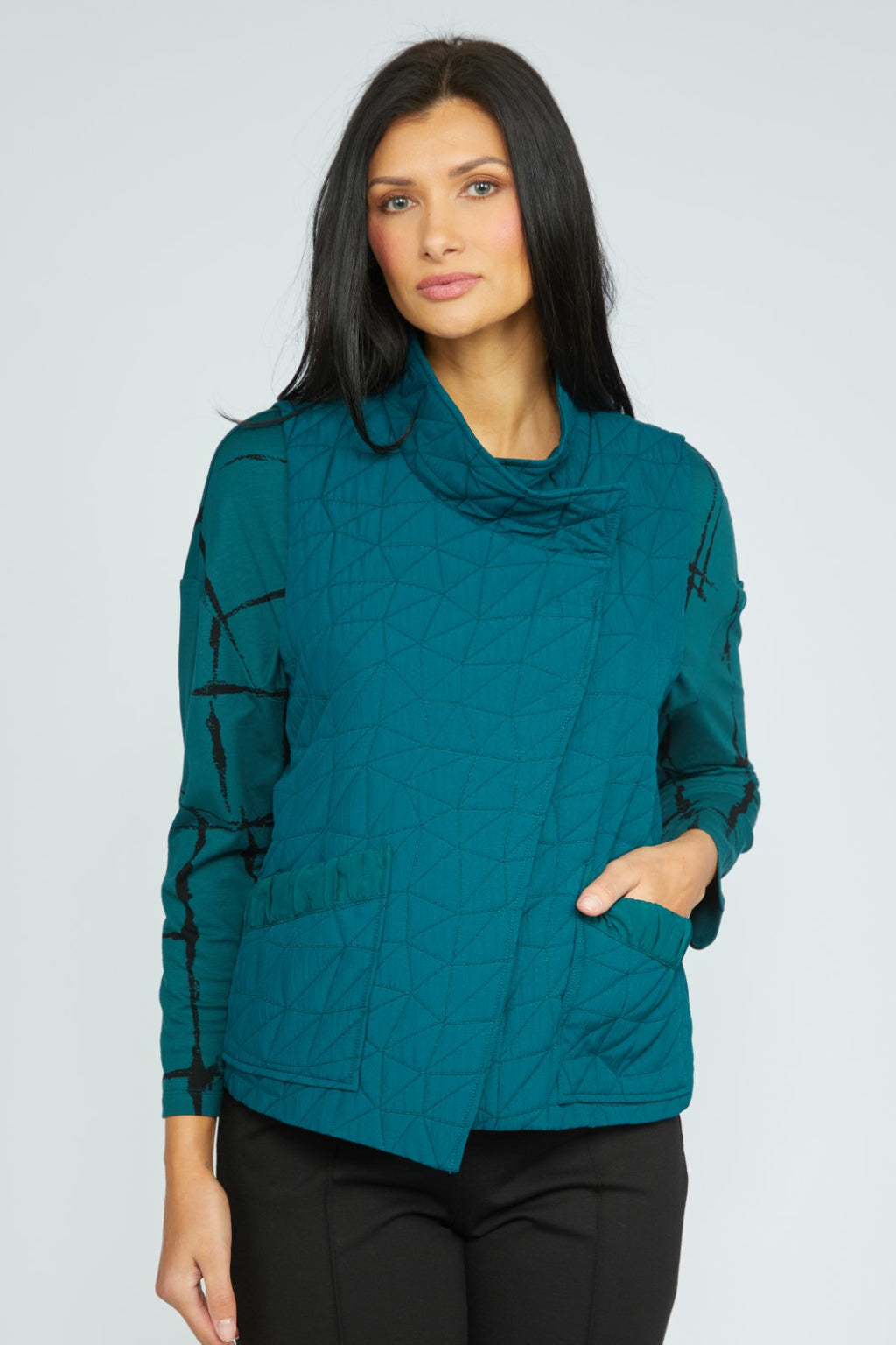 Olivia by Habitat's Scenic View Vest