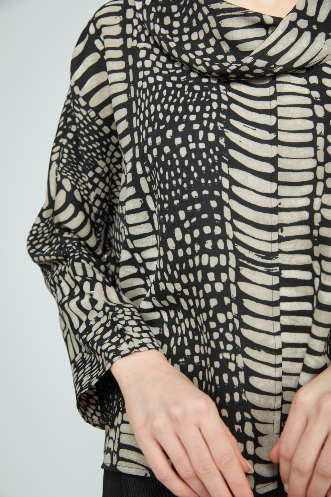 Olivia's Stepping Stones Pullover