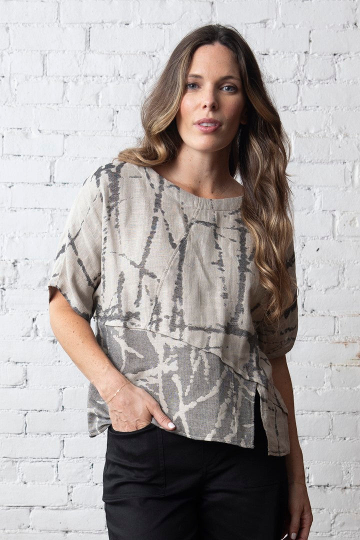 The Yin Yang Jacquard Top by Olivia in Shell