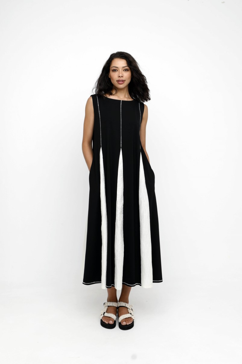 The Godet Pleats Dress from Ozai N Ku