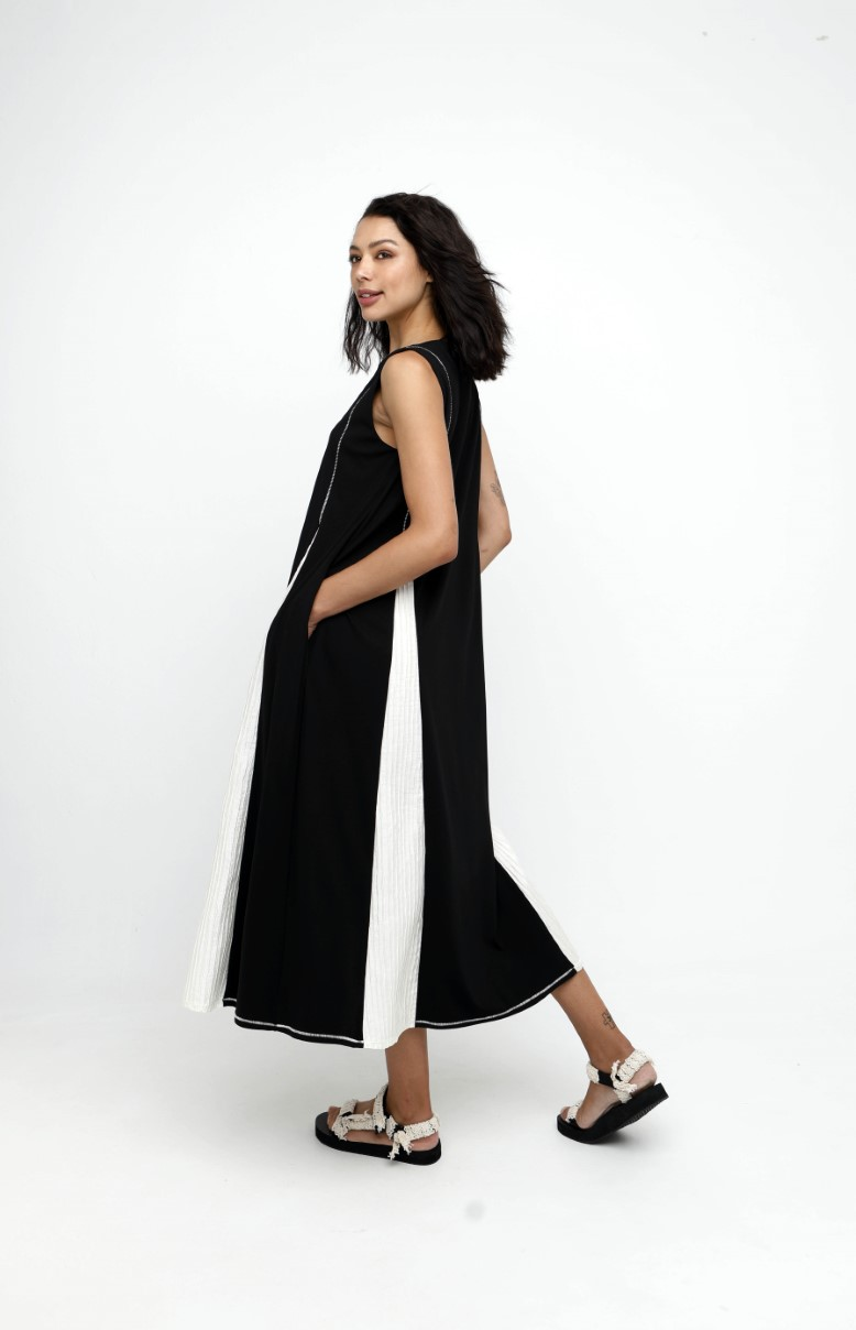 The Godet Pleats Dress from Ozai N Ku