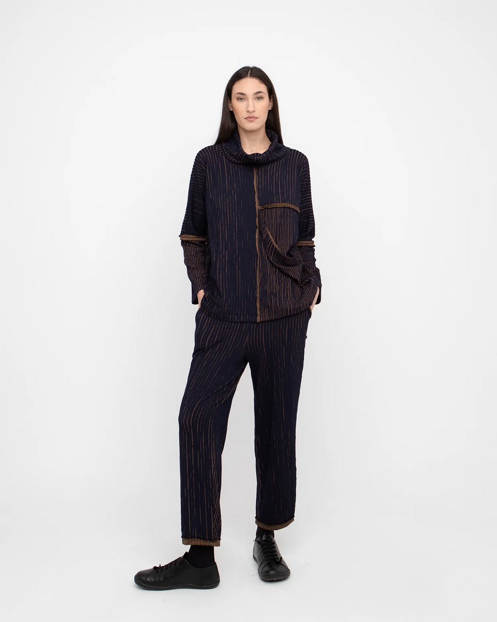 Ozai N Ku Margin Pants in Navy / Mustard