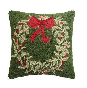 Peking Handicraft Holiday Wreath Hooked Wool Pillow