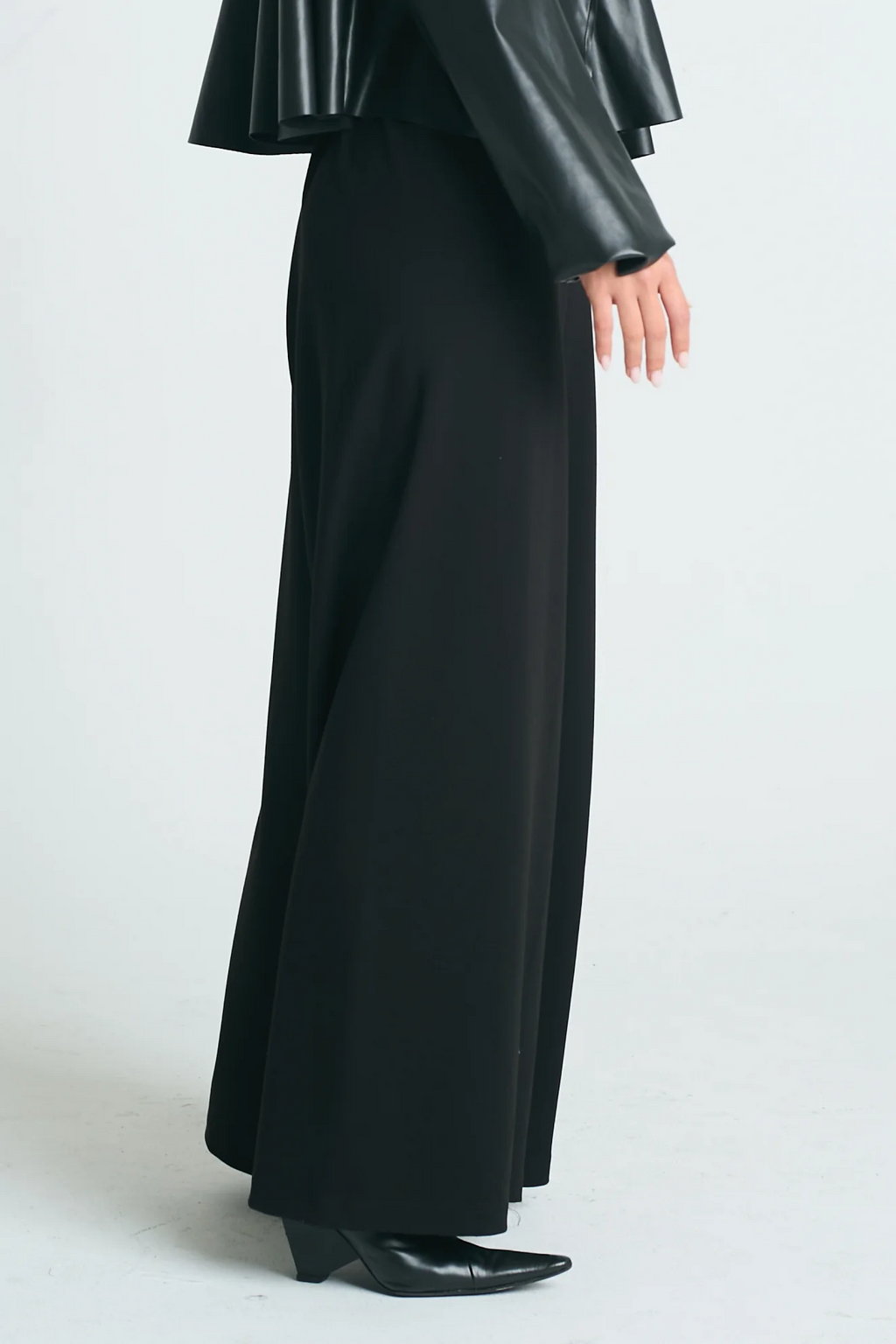 The Scuba Single Pleat Pants from Planet by Lauren G in Black