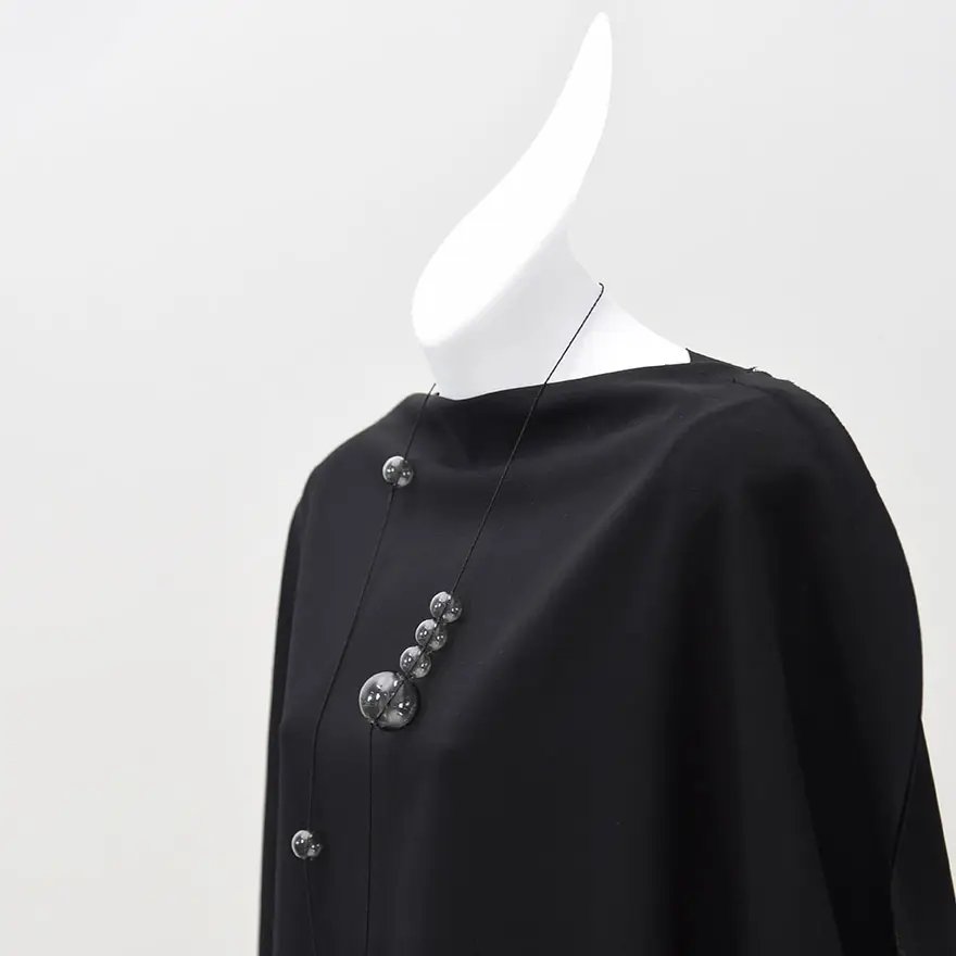 Pursuits' Bubble Necklace in Grey Glass