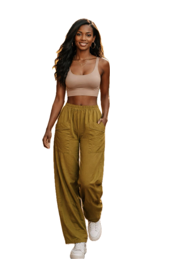 Transparente's Hem Slit Pants in Olive