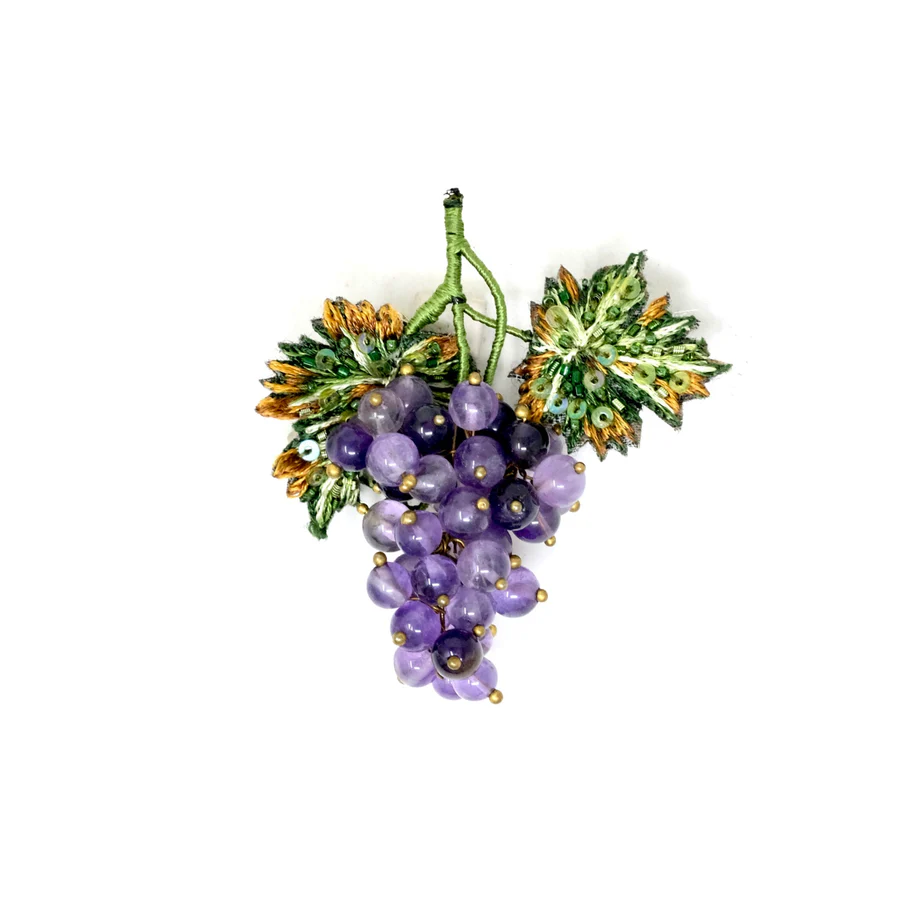 Trovelore Malbec Grapes Brooch