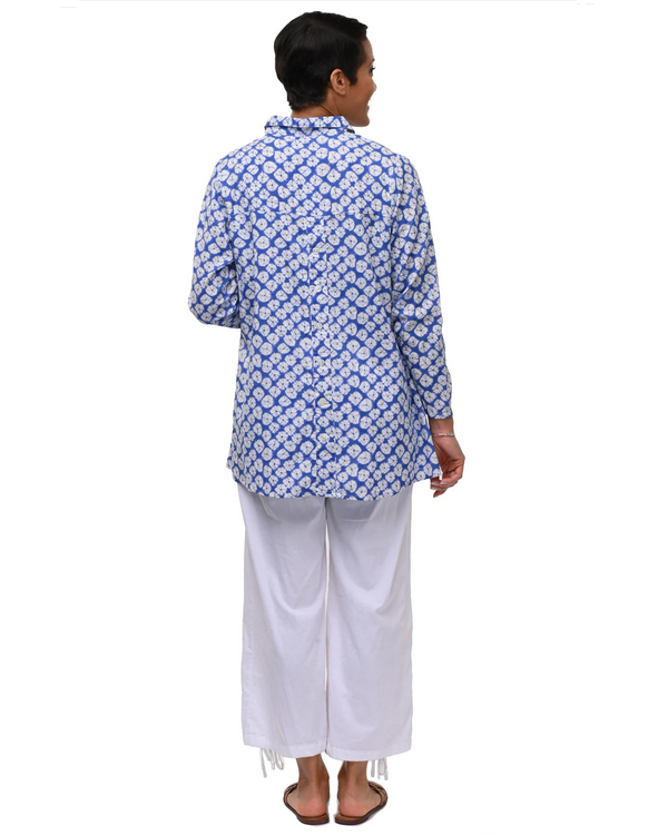 Tulip's Logan Shirt in Sand Dollar