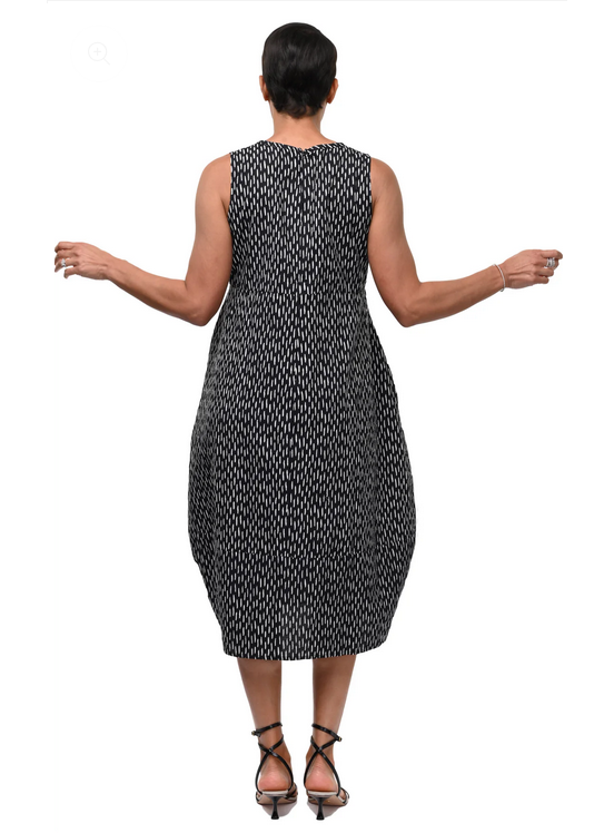 Tulip's Patton Dress in Dashed Lines