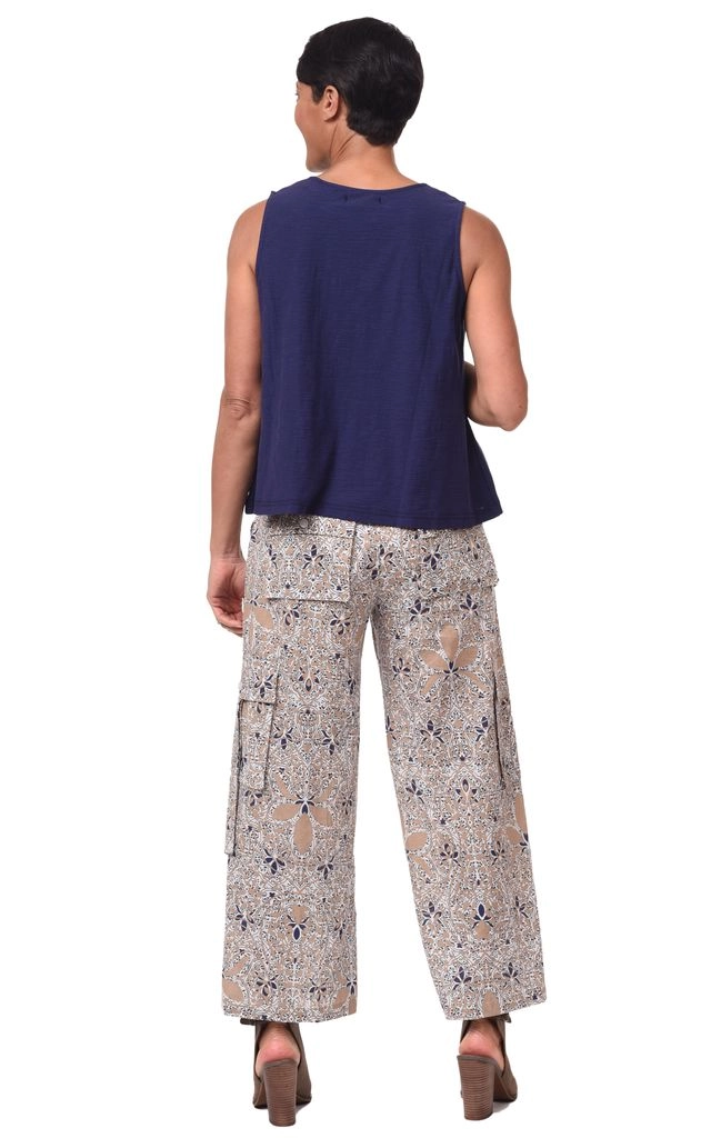 Tulip's Sea Shell Tank in Navy