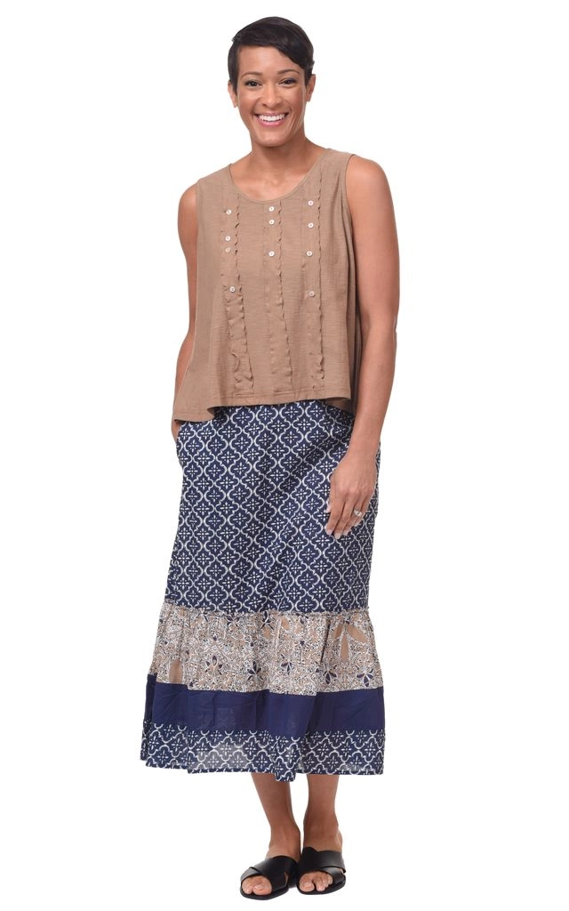 Tulip's Sea Shell Tank in Sand