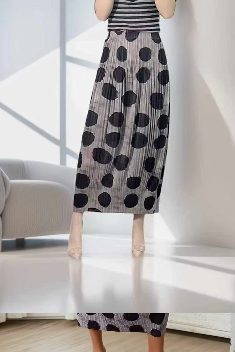 Vanite Couture's Pleated Dot Skirt in Black Grey