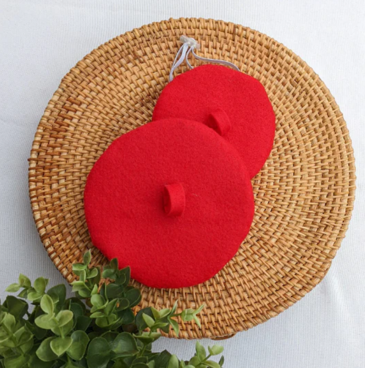 Woofcesseries' Dog Beret Small Red