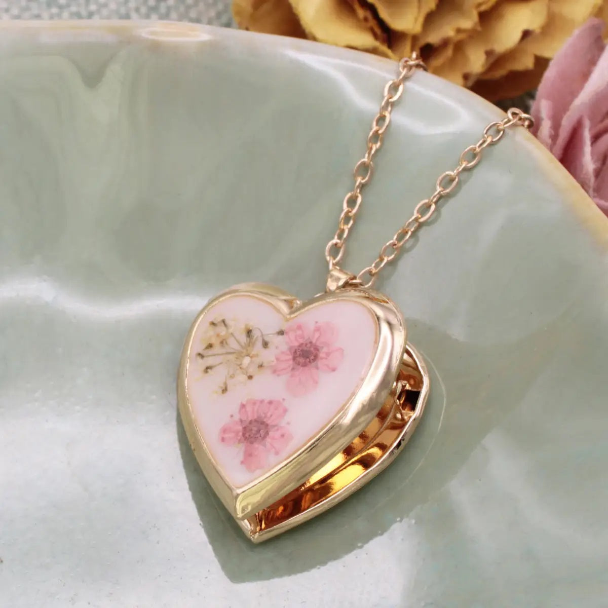 Floral Memories Pink Dried Flower Locket